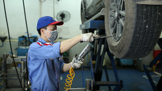 Lịch bảo dưỡng ô tô định kỳ và những Quy chuẩn từ Kỹ thuật viên trưởng Toyota Mỹ Đình