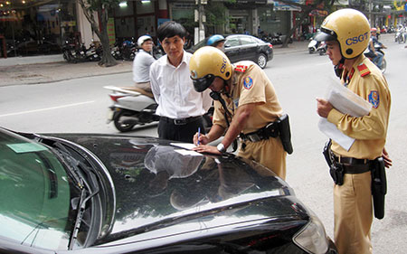 công an xử lý lỗi vi phạm 