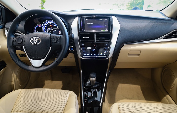 Vô lăng và ghế lái Toyota Vios 2023 