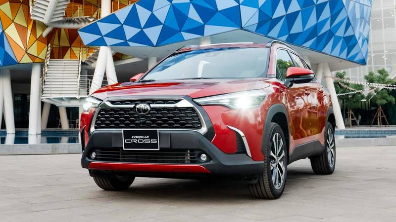 xe Toyota Corolla Cross 1.8G 2023 màu đỏ